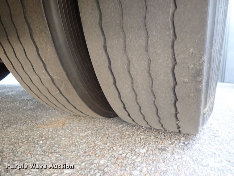 image for item DE0887 2002 Gillig Phantom C20B096N4 transit bus