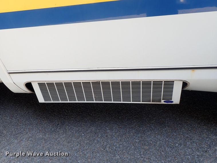 image for item DE0888 2010 Ford E450 Super Duty shuttle bus