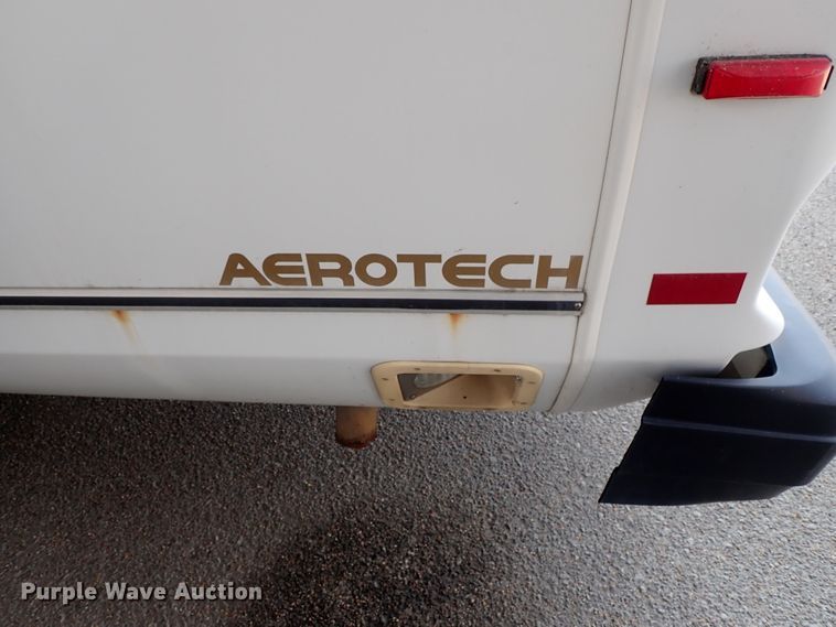 image for item DE0890 2010 Ford E450 Super Duty shuttle bus