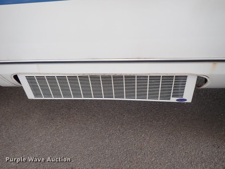 image for item DE0891 2010 Ford E450 Super Duty shuttle bus