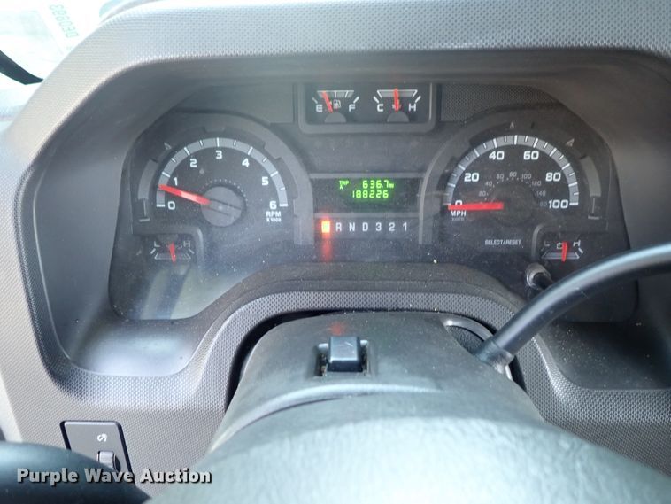 image for item DE0893 2010 Ford E450 Super Duty shuttle bus