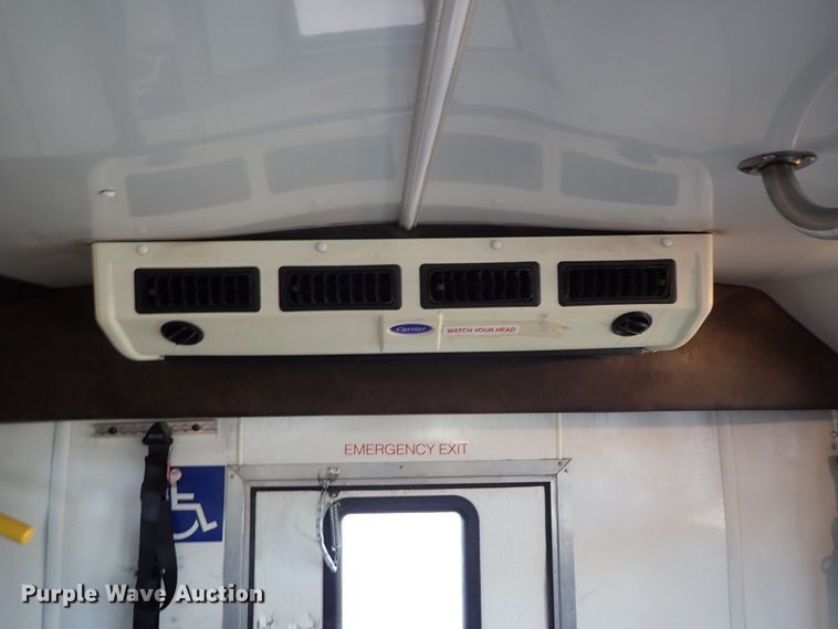 image for item DE0893 2010 Ford E450 Super Duty shuttle bus