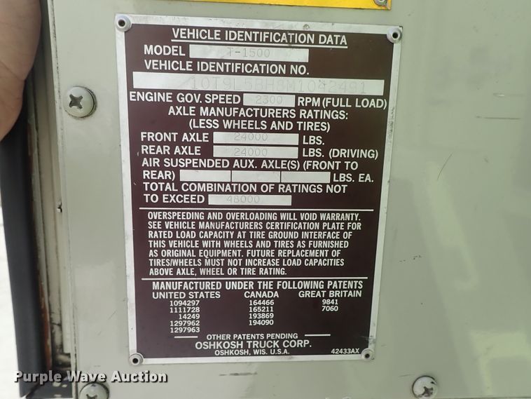 image for item DE0896 1991 Oshkosh T-1500 ARFF fire truck