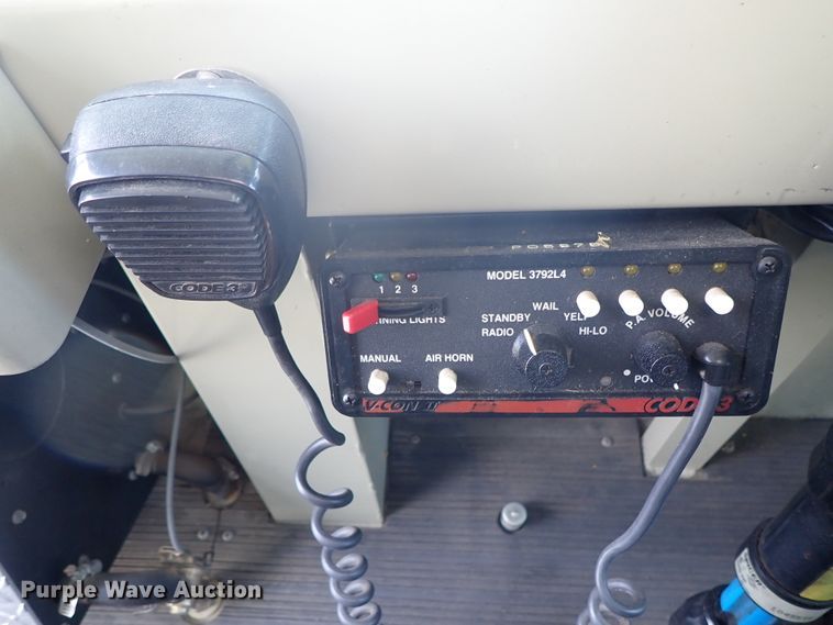 image for item DE0896 1991 Oshkosh T-1500 ARFF fire truck