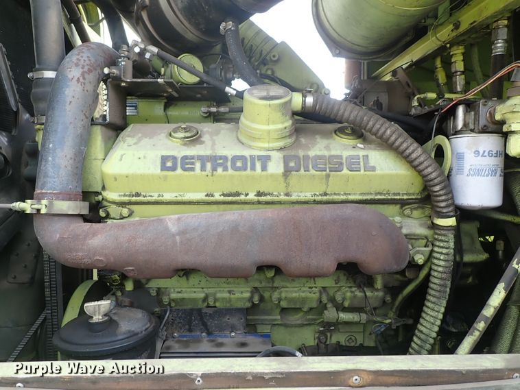 image for item DE0896 1991 Oshkosh T-1500 ARFF fire truck