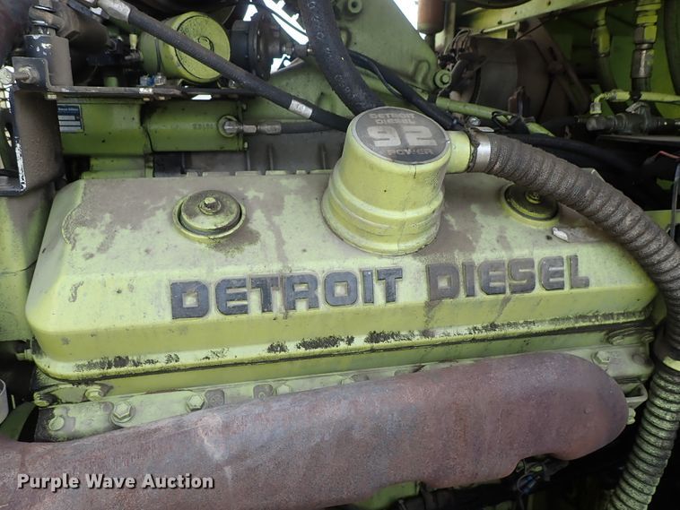 image for item DE0896 1991 Oshkosh T-1500 ARFF fire truck