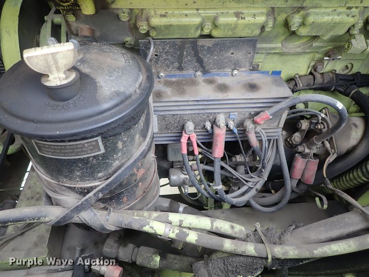 image for item DE0896 1991 Oshkosh T-1500 ARFF fire truck