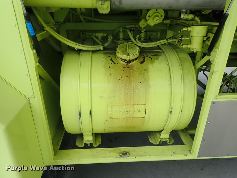 image for item DE0896 1991 Oshkosh T-1500 ARFF fire truck