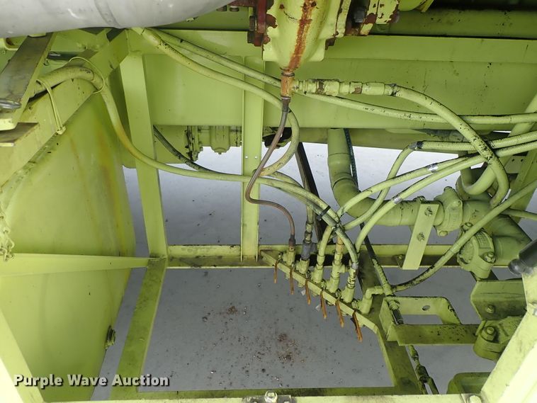 image for item DE0896 1991 Oshkosh T-1500 ARFF fire truck