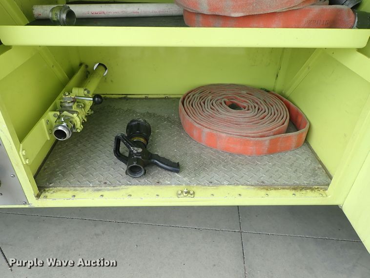 image for item DE0896 1991 Oshkosh T-1500 ARFF fire truck