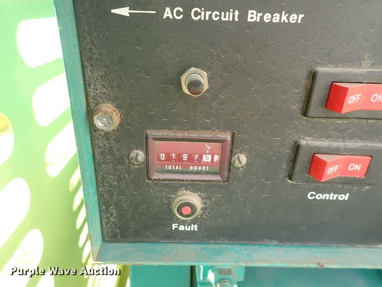 image for item DE0896 1991 Oshkosh T-1500 ARFF fire truck