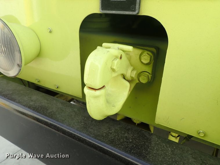 image for item DE0896 1991 Oshkosh T-1500 ARFF fire truck