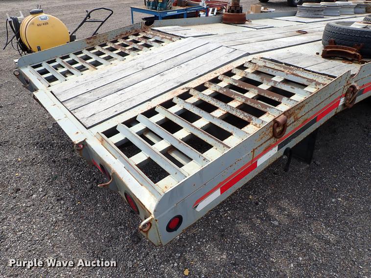 image for item DF1073 Interstate equipment trailer