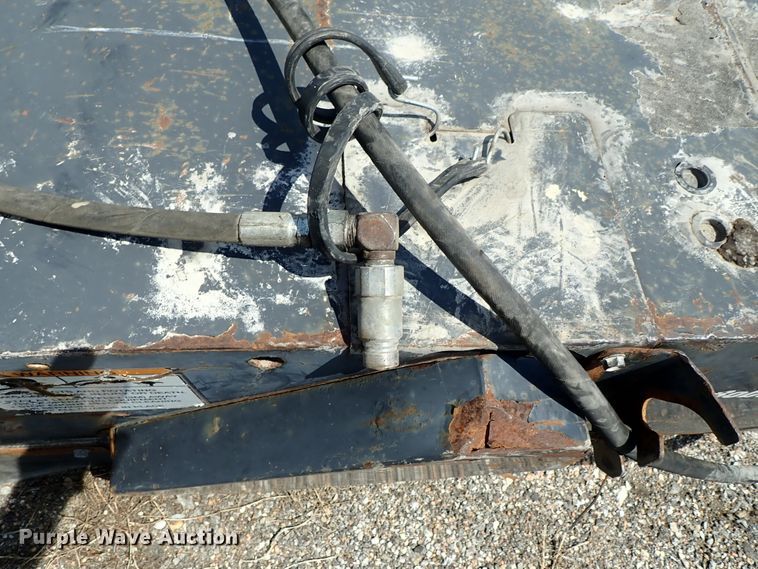 image for item FR9257 2007 Bobcat skid steer sweeper