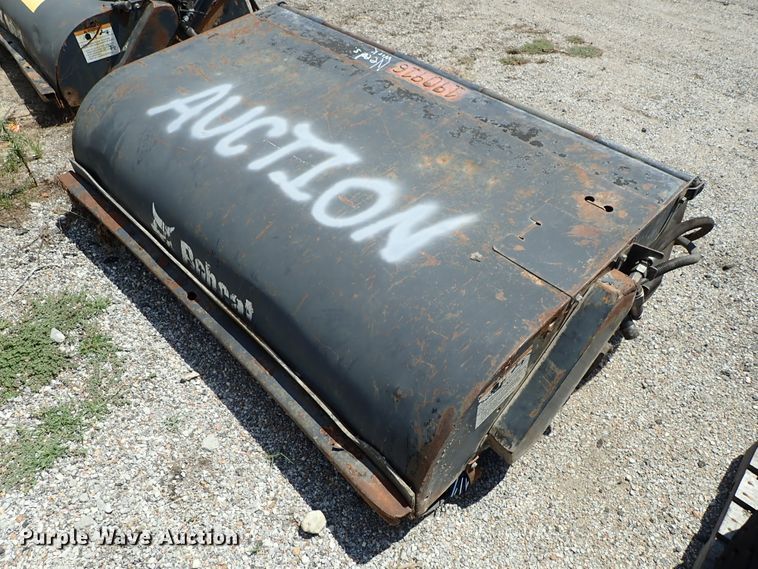 image for item FR9261 2007 Bobcat skid steer sweeper