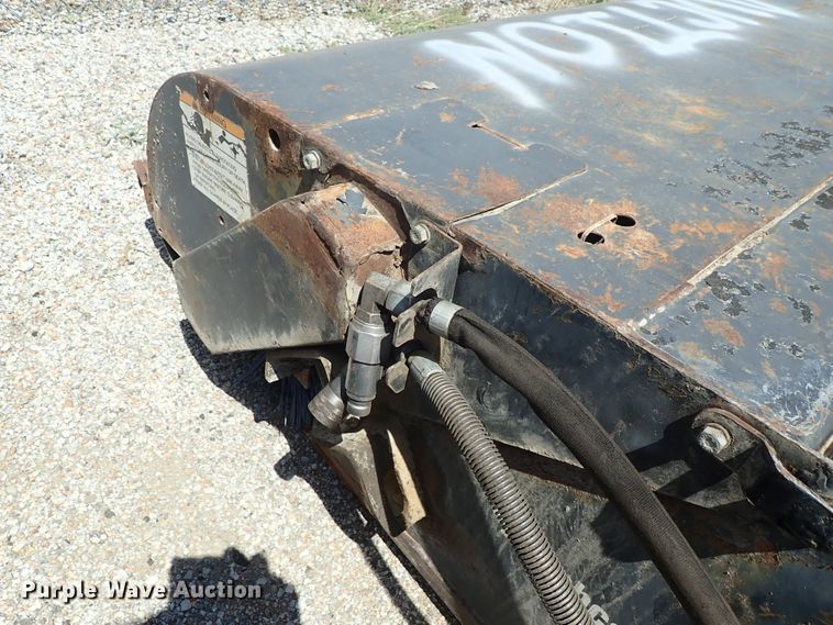 image for item FR9261 2007 Bobcat skid steer sweeper