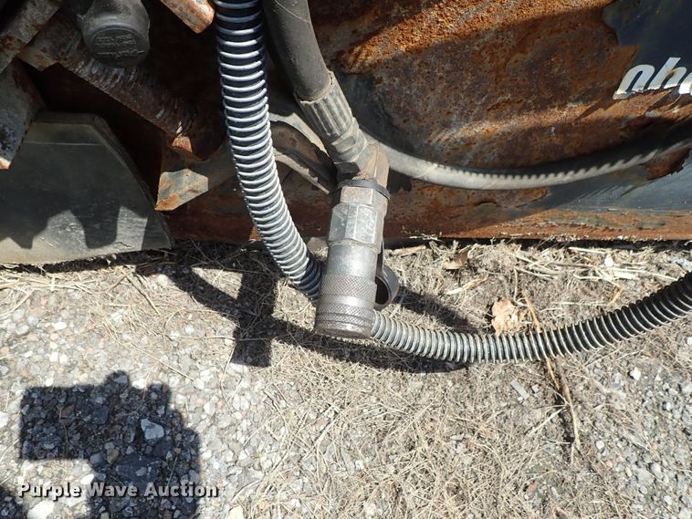 image for item FR9264 2007 Bobcat skid steer sweeper