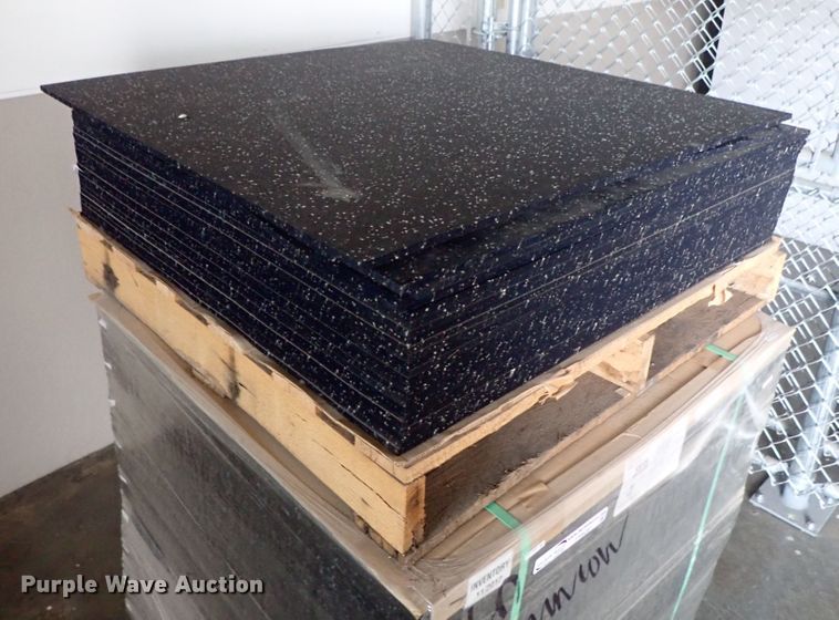 image for item FR9281 Approximately 122 rubber tiles