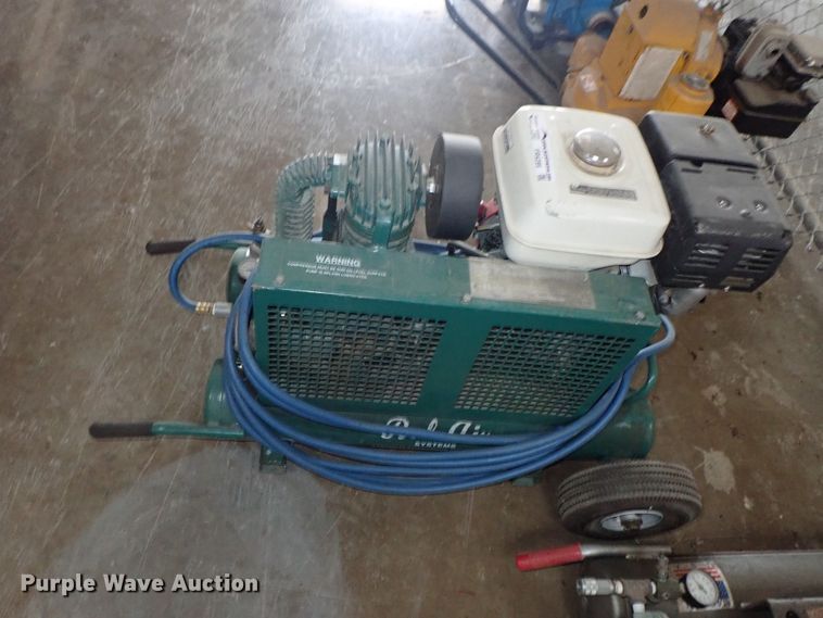 image for item FR9289 Rol-Air air compressor