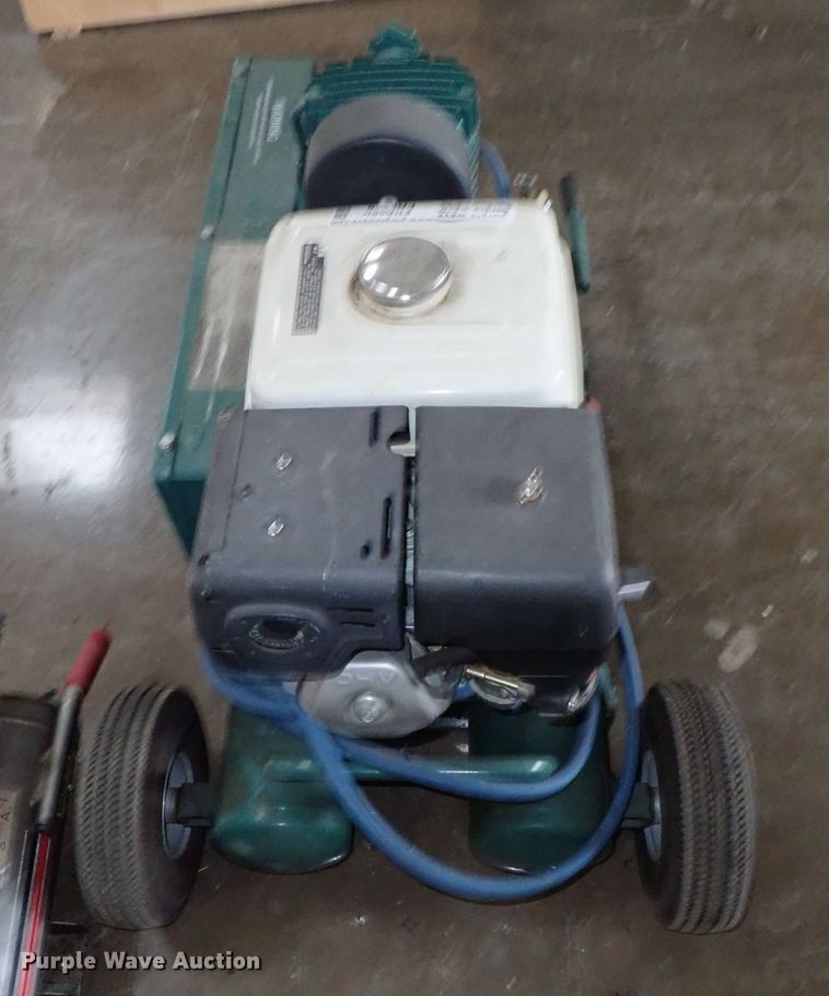 image for item FR9289 Rol-Air air compressor