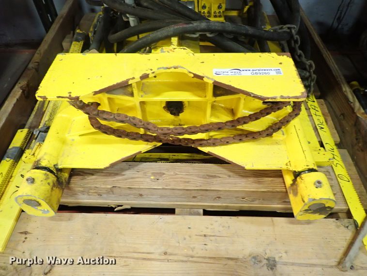 image for item GB9260 Wachs Super D guillotine saw