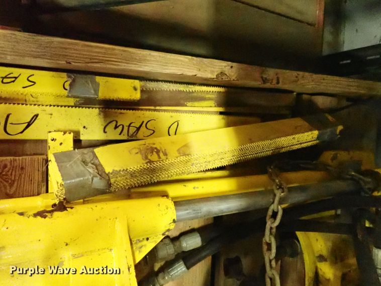 image for item GB9260 Wachs Super D guillotine saw