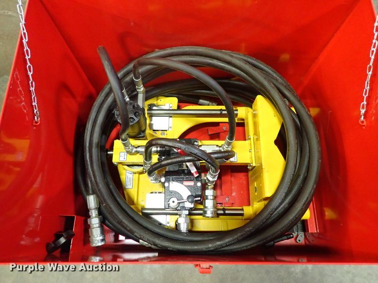 image for item GB9262 Wachs PFCR51-125AE guillotine saw