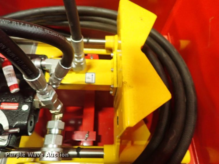 image for item GB9262 Wachs PFCR51-125AE guillotine saw