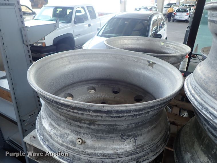 image for item GB9273 (21) 9.25" x 22.5" Alcoa aluminum wheels