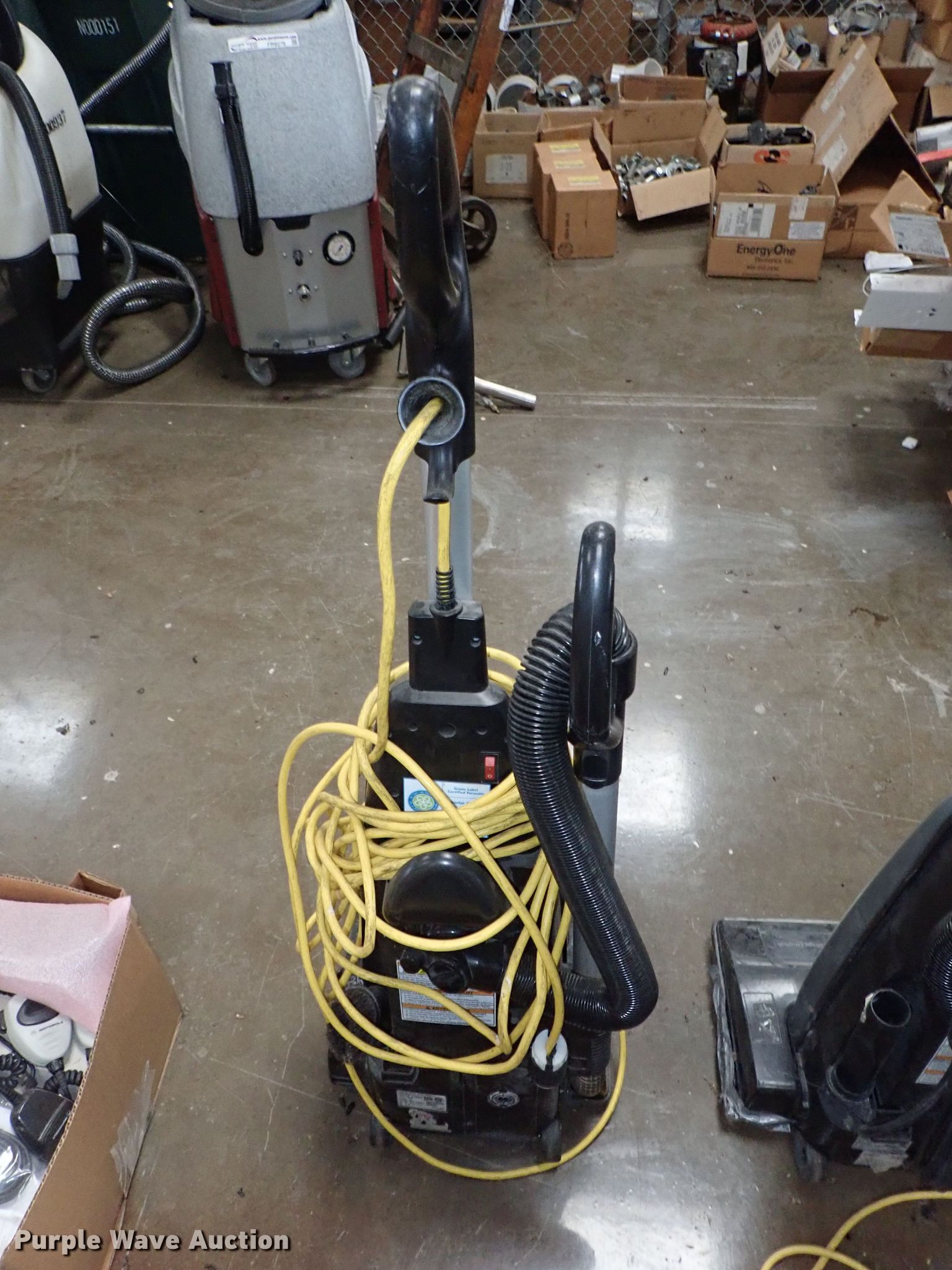 (3) vacuums in Wichita, KS Item FR9293 sold Purple Wave