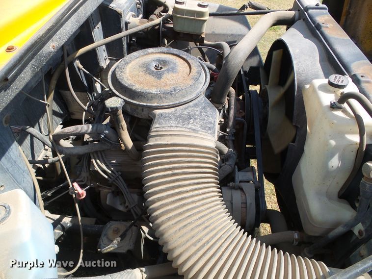 image for item DC5016 1993 GMC Blue Bird school bus