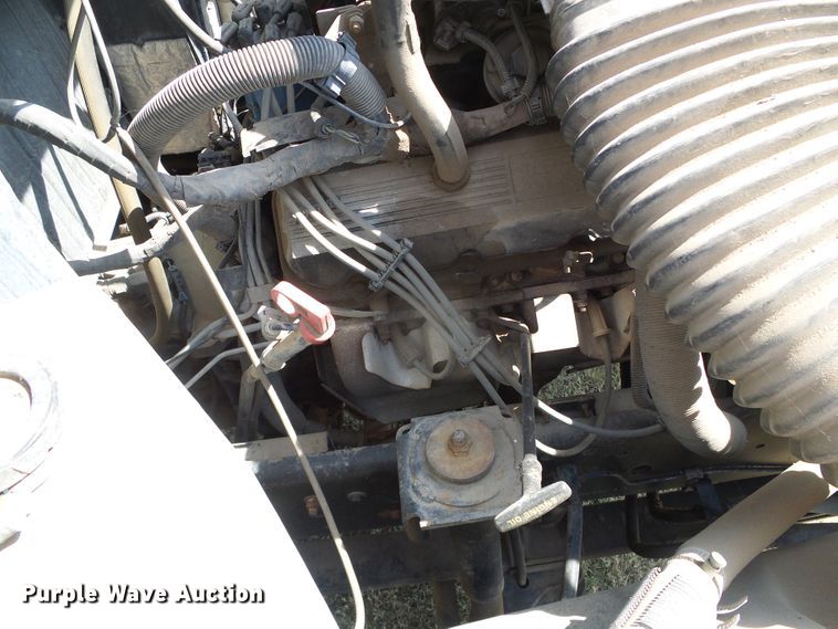 image for item DC5016 1993 GMC Blue Bird school bus