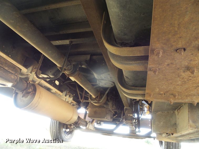 image for item DC5016 1993 GMC Blue Bird school bus