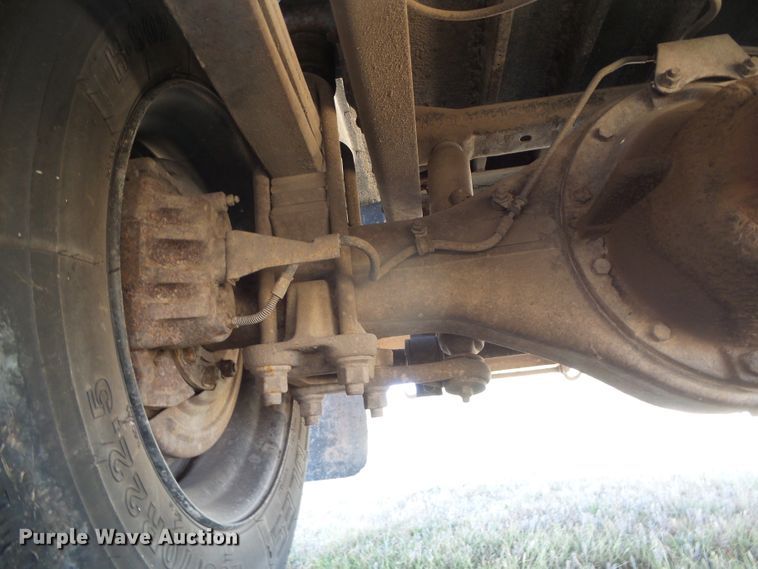 image for item DC5016 1993 GMC Blue Bird school bus