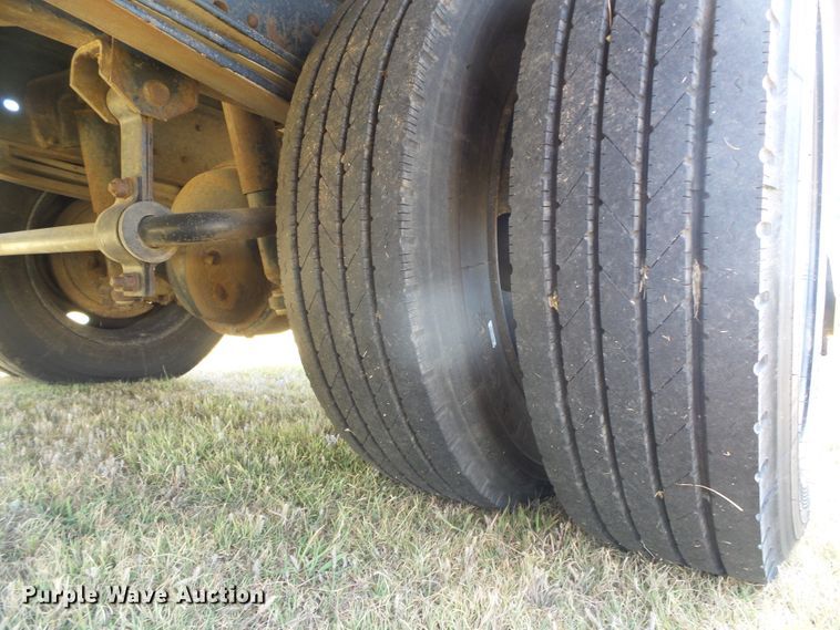 image for item DC5016 1993 GMC Blue Bird school bus