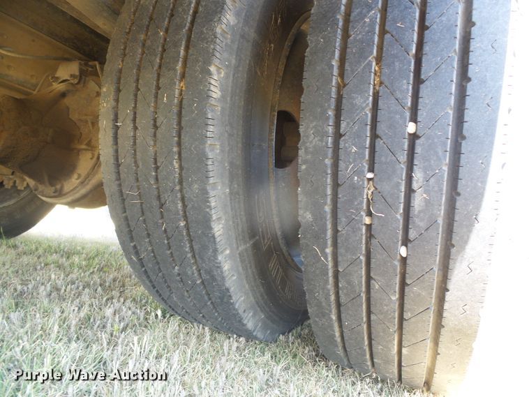 image for item DC5016 1993 GMC Blue Bird school bus