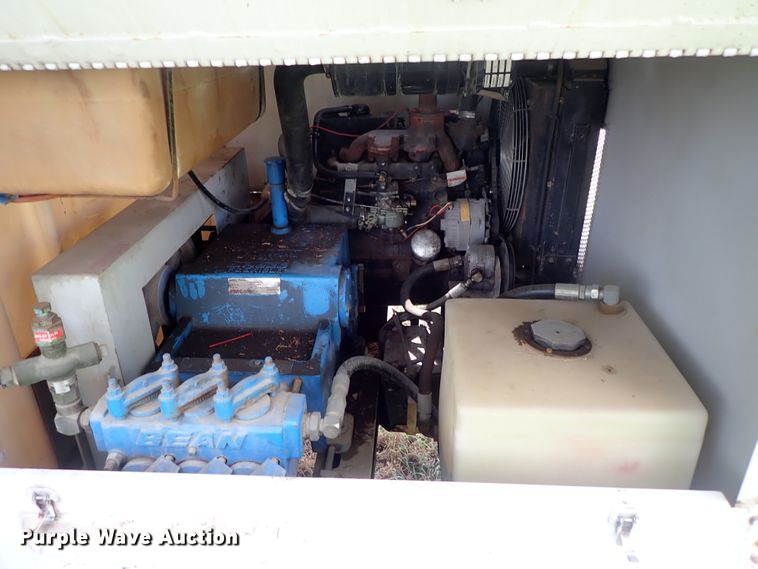 image for item DE0905 1996 Sreco HV1800TR/L/P sewer jetter