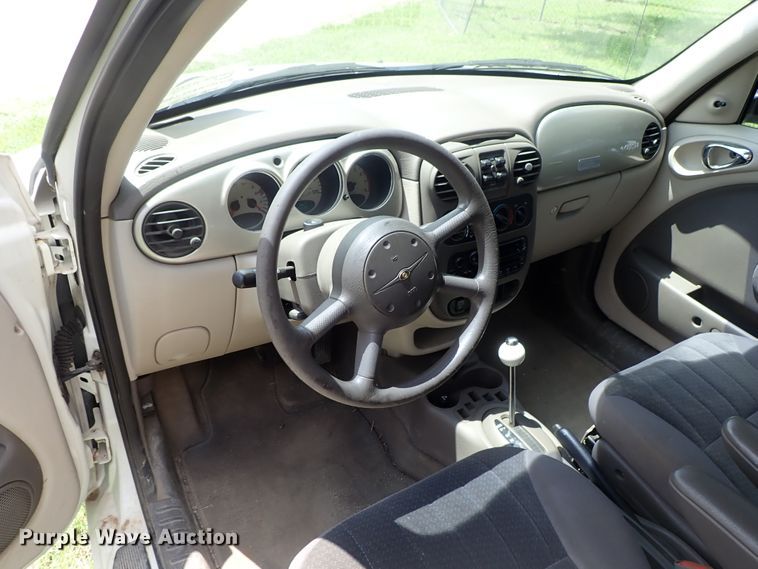 image for item DE0906 2003 Chrysler PT Cruiser