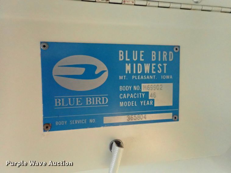 image for item DE0933 1995 Blue Bird TC2000 school bus