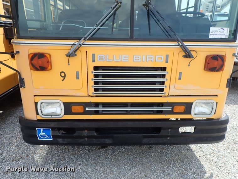image for item DE0933 1995 Blue Bird TC2000 school bus