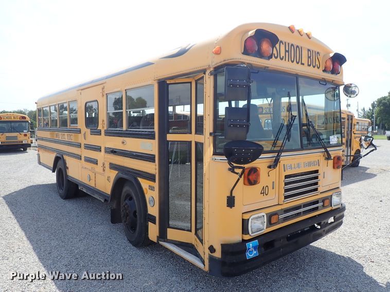 image for item DE0934 1995 Blue Bird TC2000 school bus