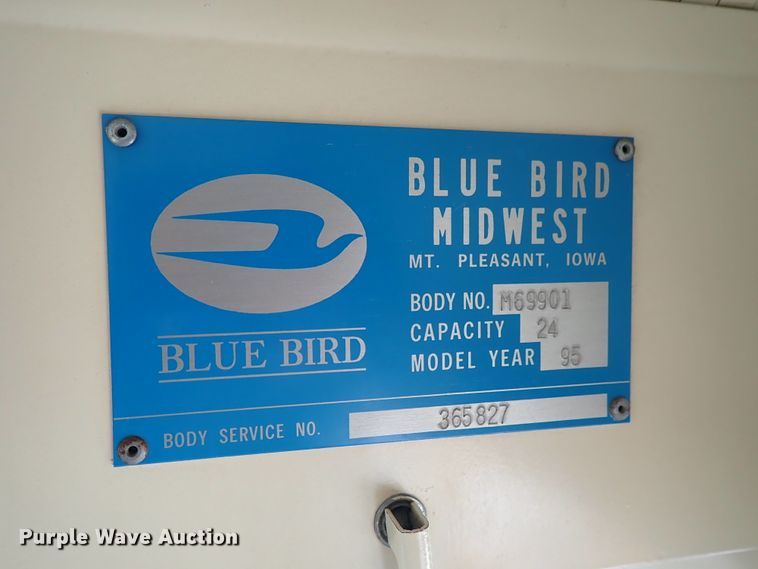 image for item DE0934 1995 Blue Bird TC2000 school bus