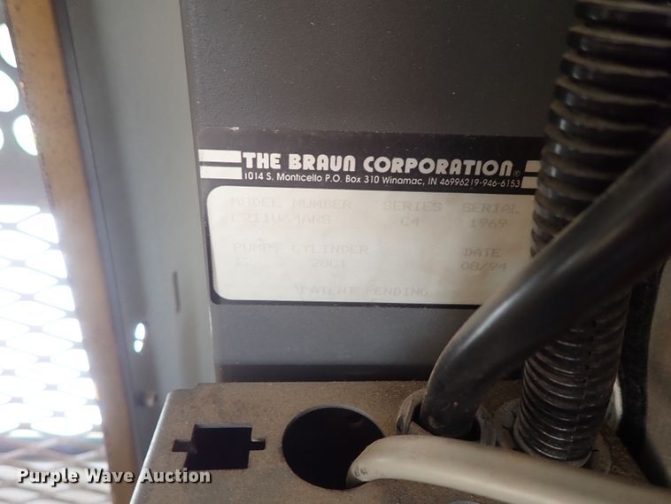 image for item DE0934 1995 Blue Bird TC2000 school bus