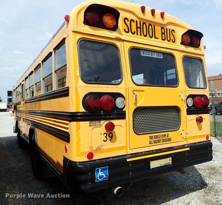 image for item DE0935 1995 Blue Bird TC2000 school bus