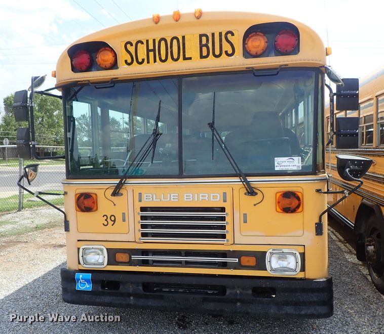 image for item DE0935 1995 Blue Bird TC2000 school bus
