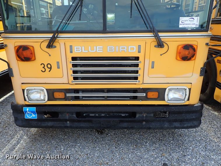 image for item DE0935 1995 Blue Bird TC2000 school bus