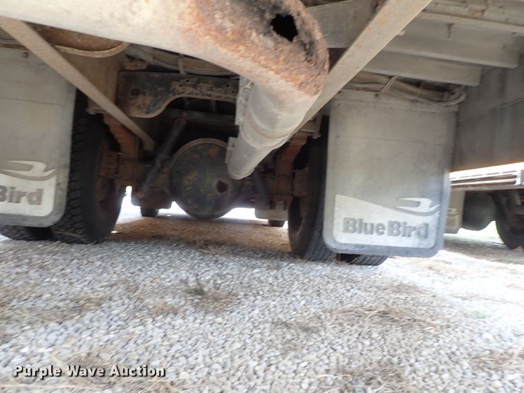 image for item DE0935 1995 Blue Bird TC2000 school bus