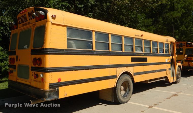 image for item DE4087 2001 Freightliner FS65 Thomas school bus