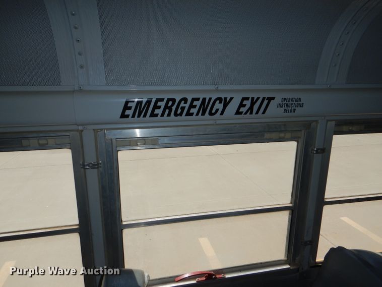 image for item DE4087 2001 Freightliner FS65 Thomas school bus