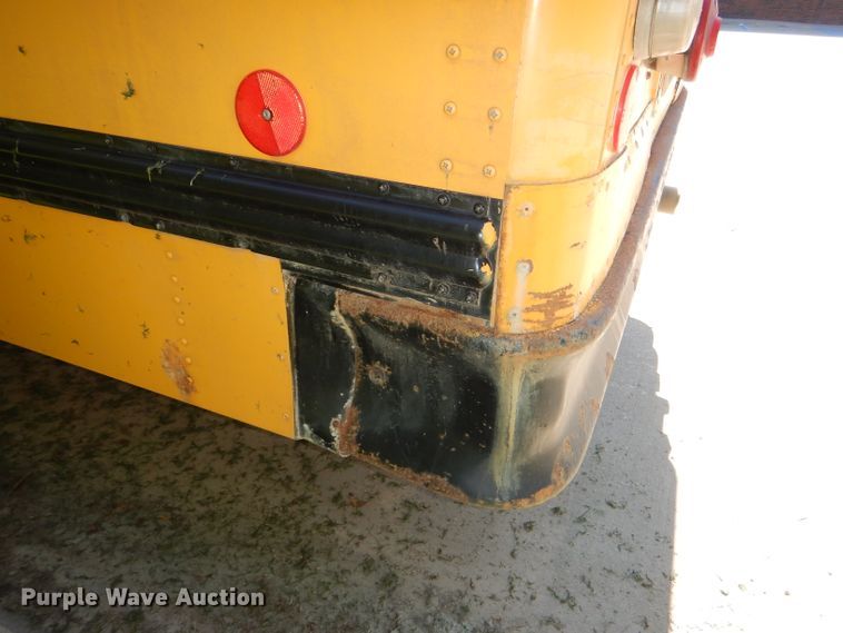 image for item DE4087 2001 Freightliner FS65 Thomas school bus